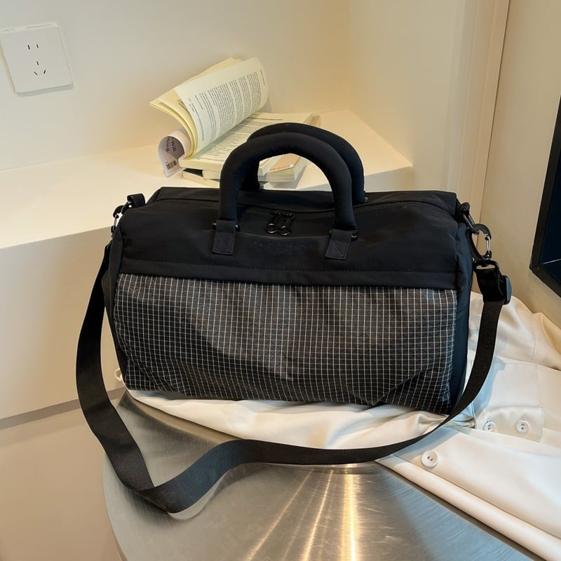 Geantă de fitness, capacitate 20–35 L, din nylon, respirabilă, extensibilă, reduce povara