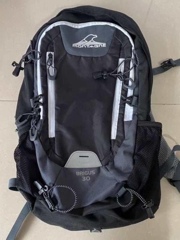 Unisex ruksak za planinarenje 30L, vodootporan, lagan, najlon konstrukcija