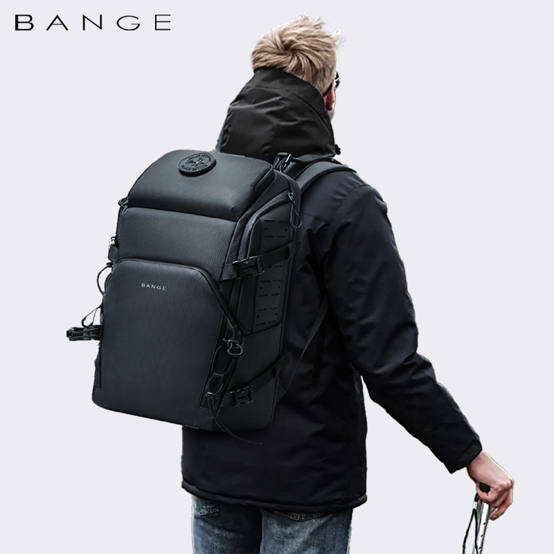 Kültéri hegymászó hátizsák, uniszex, 20–35 L, kompatibilis 15 hüvelykes laptophoz, légpárnás vállpántok