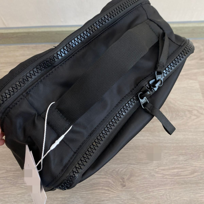 Unisex nylon ruksak za fitness, outdoor i putovanja, kapacitet 20–35L, zaštita kralježnice, zakrivljeni naramenici, pretinac za 11-inčni prijenosnik