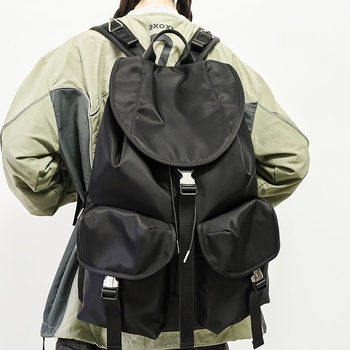 Uniszex kültéri hátizsák, Oxford anyag, minimalist és luxus stílus, 20–35 literes kapacitás, légpárnás vállpántok