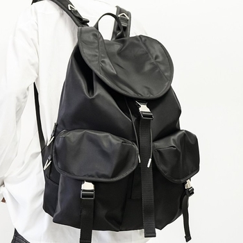 Uniszex kültéri hátizsák, Oxford anyag, minimalist és luxus stílus, 20–35 literes kapacitás, légpárnás vállpántok