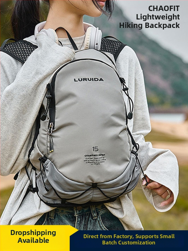 Könnyű nylon túra hátizsák, vízálló kivitel, poliészter bélés, ívelt vállpántok, kültéri napi használatra