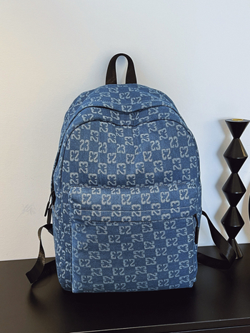 Šahovska torba, unisex, prozračna, pretinac za prijenosno računalo, kapacitet ispod 20 litara (Materijal: platno; Podstava: poliester; Zakrivljeni naramenice)