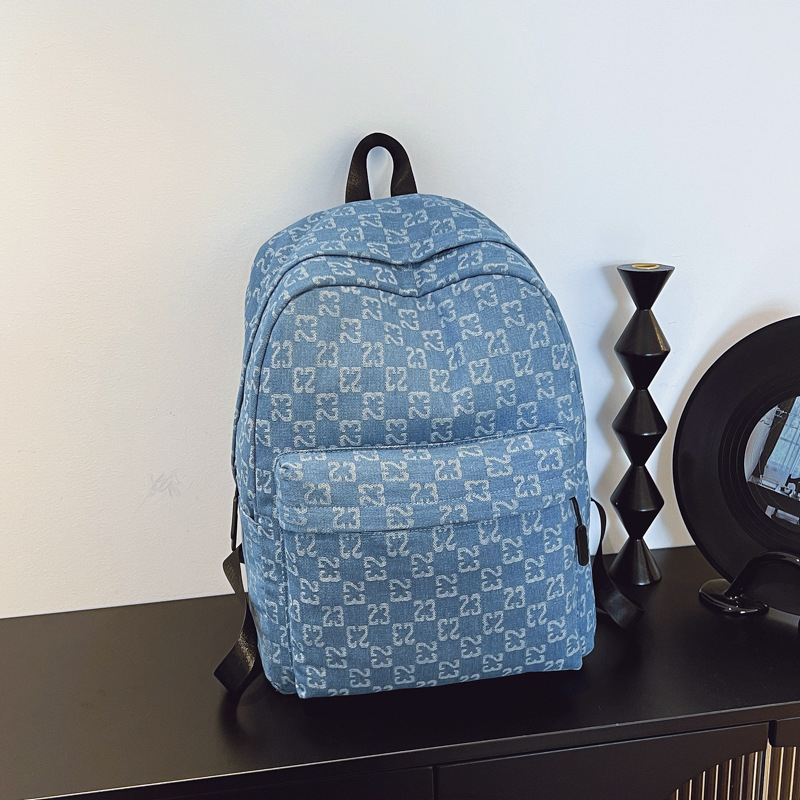 Šahovska torba, unisex, prozračna, pretinac za prijenosno računalo, kapacitet ispod 20 litara (Materijal: platno; Podstava: poliester; Zakrivljeni naramenice)