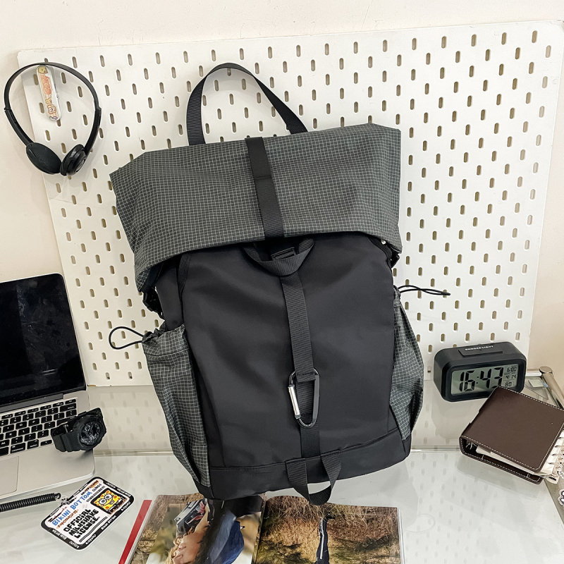 Rucsac din nylon pentru drumeții în aer liber, rucsac ușor pentru elevi și studenți, capacitate sub 20 L, potrivit pentru laptop de 9 inch, pliabil, cu bretele curbate