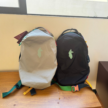 Rucsac unisex din nailon, impermeabil, cu sistem curele cu pernă de aer și căptușeală din poliester pentru călătorii de agrement