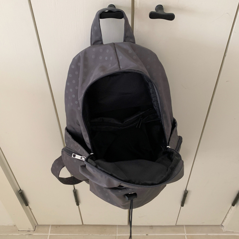Nylon ruksak u korejskom stilu, casual s točkicama, ženski, veliki kapacitet, za aktivnosti na otvorenom i sveučilišna torba
