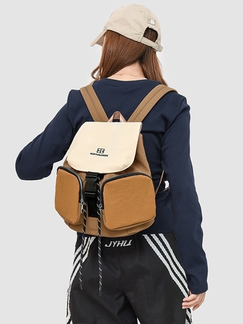 Ženski bucket ruksak – Najlon, vodootporan, zakrivljeni naramenice, poliesterska podstava, za rekreacijsko putovanje