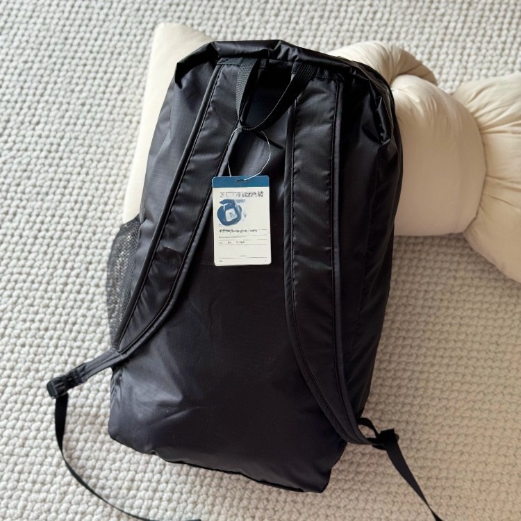 Najlon ruksak, sklopivi dizajn, unisex, kapacitet ispod 20 L, pogodan za 16-inčni laptop