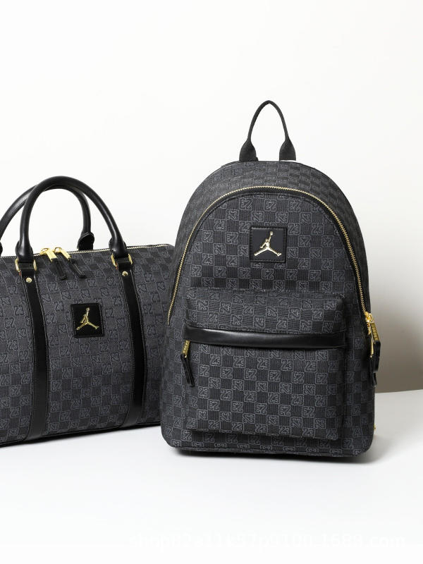 Sportski ruksak s kariranim uzorkom, poliester materijal, zakrivljene naramenice, otporan na habanje, za vanjske sportove (Poliester, karirani uzorak, zakrivljene naramenice, otporan na habanje, vanjski sportovi)