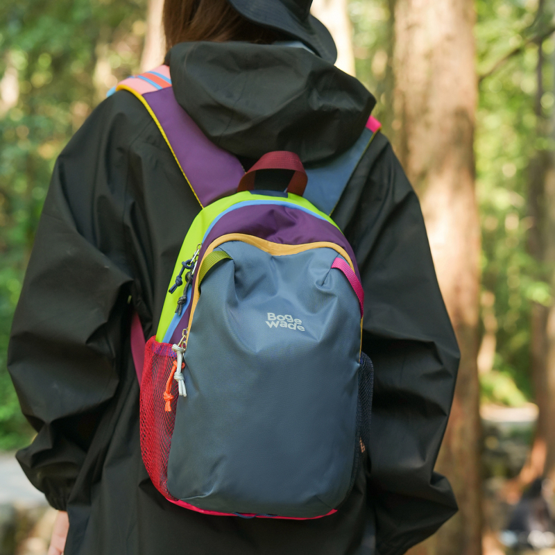 Ruksak za planinarenje i putovanja – najlon, kapacitet ispod 20 L, pogodan za 11-inčni prijenosnik, poliester podstava, jesen 2025