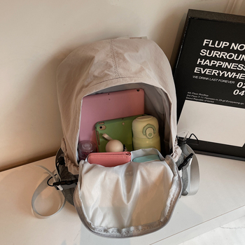 Rucsac sport cu material respirabil, potrivit pentru laptop, capacitate sub 20 L, bretele de umăr curbate