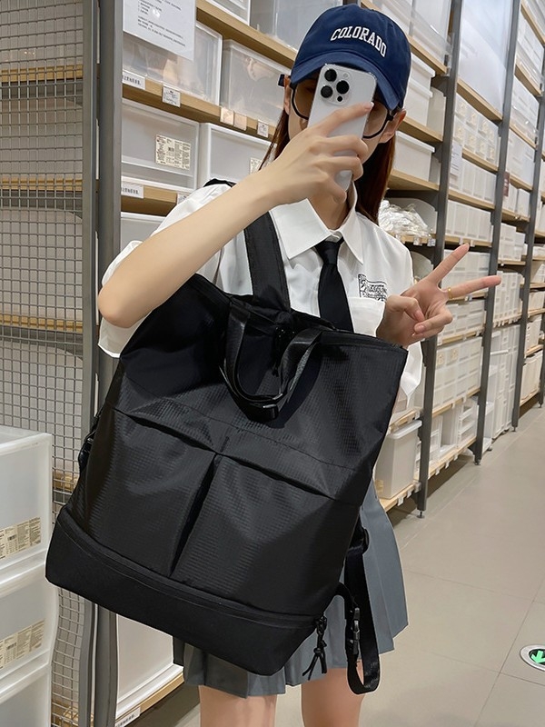Ruksak od najlona, vodootporan i višenamjenski za slobodno vrijeme i putovanja (Unisex, Najlon, Kapacitet 20–35L, Prozračan, Prostor za laptop do 10 inča)