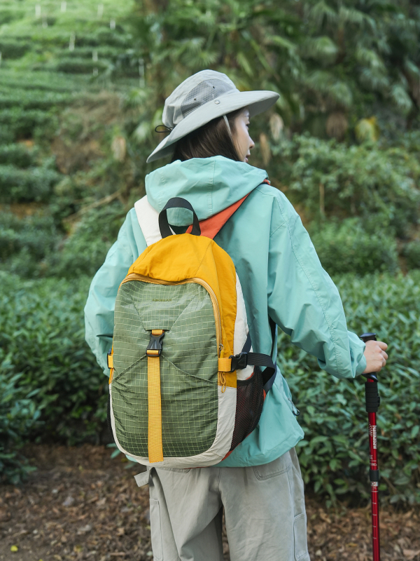 Unisex ruksak za outdoor planinarenje i alpinističke svrhe, vodootporni najlon, kapacitet 36–55 L, kompatibilan s 14-inčnim prijenosnikom, sustav naramenica s zračnom jastučnicom