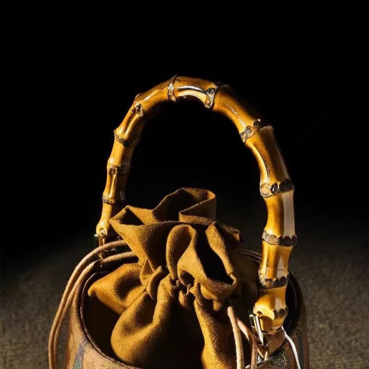 Pamuk bucket bag u novom nacionalnom stilu s magnetskim zatvaranjem, pamuk podstava, horizontalni kvadratni oblik