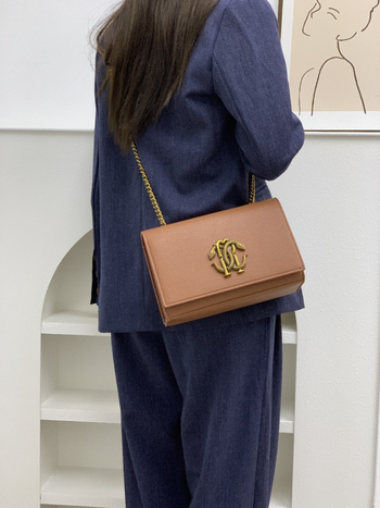 Ženska torbica od PU, horizontalni kvadratni oblik, magnetsko zatvaranje, unutarnji džep sa zipom, podstava od poliester-bavlane