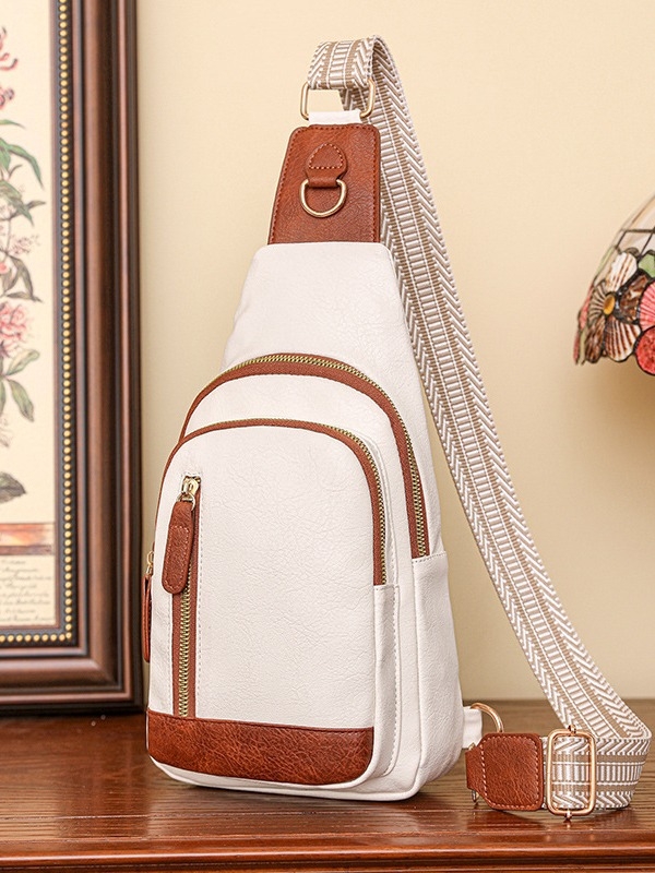 Crossbody torba, PU materijal, kvadratni oblik, zip zatvaranje, proljeće 2024