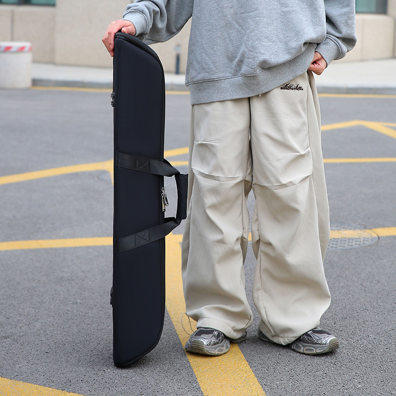 Biliárdütő táska – könnyű, hordozható, multifunkcionális puha tok; külső Oxford anyag, belső poliészter bélés, légáteresztő, egyszínű dizájn beltéri sportokra