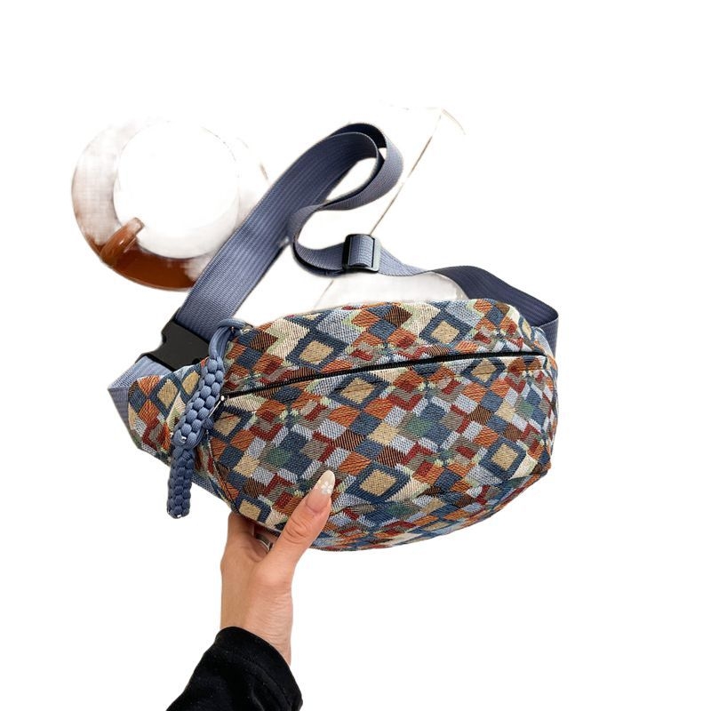 Crossbody torba za prsa – poliester, proljeće 2025, zatvarač, laminirano unutarnje pretiniste, crossbody dizajn