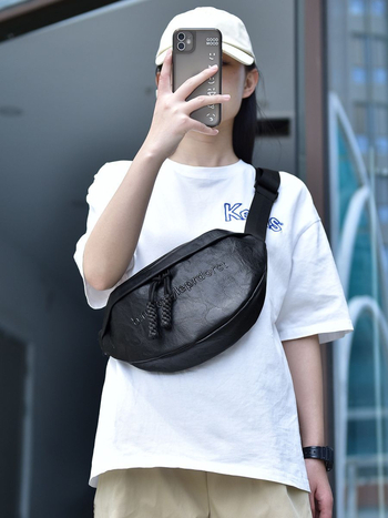 Geantă de piept pentru femei, PU material, Stil stradal, Închidere cu fermoar, Captușeală din poliester, Compartiment intern cu fermoar