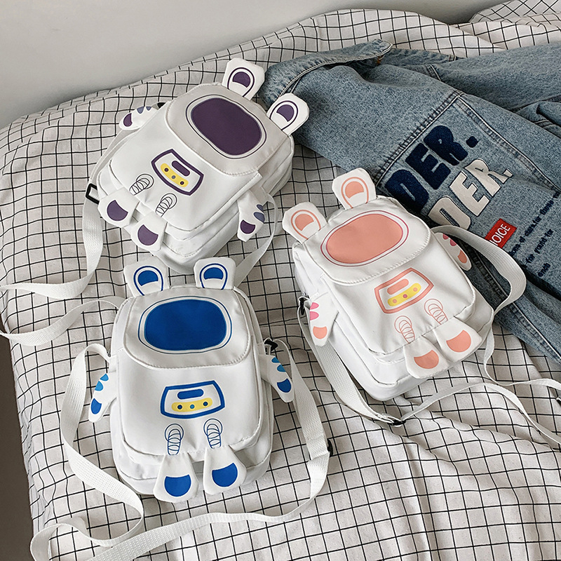 Ženska mini torba s karikaturnim dizajnom, novi model 2024, crossbody torba za telefon, korejski svježi stil, školsku torbu preko ramena