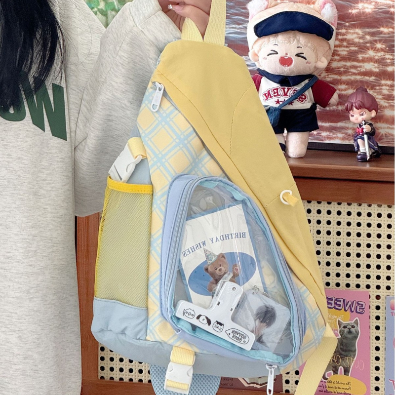 Japán stílusú mellkas táska levehető babatáskával, vintage color-block kockás mintázat, textil anyag, uniszex, terheléscsökkentő