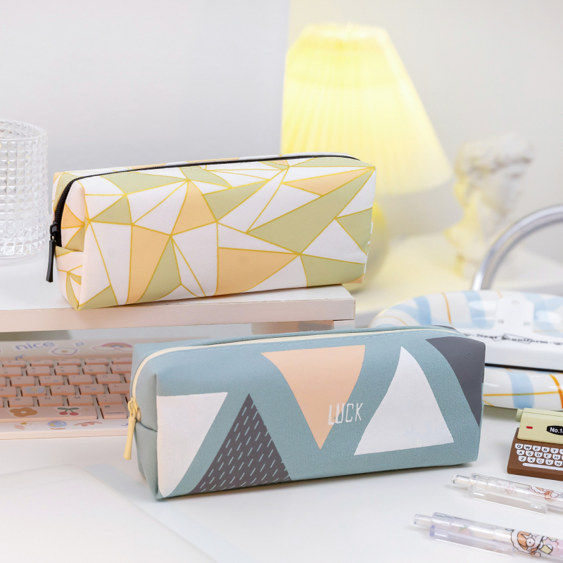 Általános iskolások ceruzatáskája - nagy kapacitású, vászon, koreai stílus, Xiao Meng