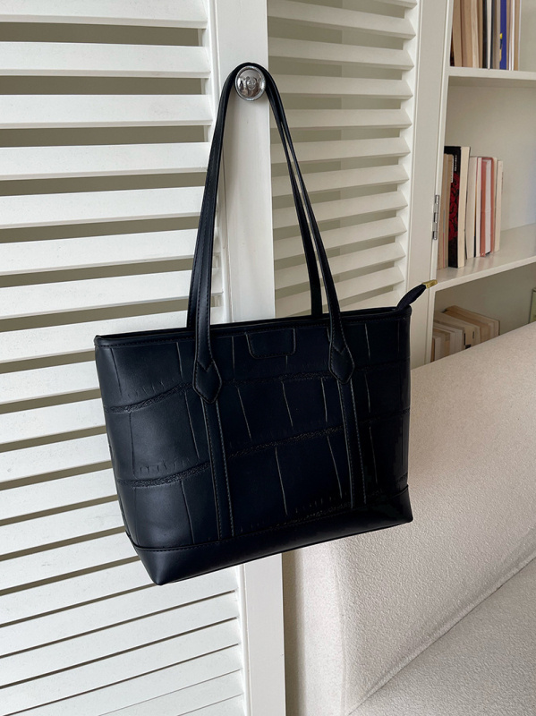 PU Tote táska üzleti közlekedéshez — mindennapi használatra, cipzáras zárás, belső cipzáras zseb