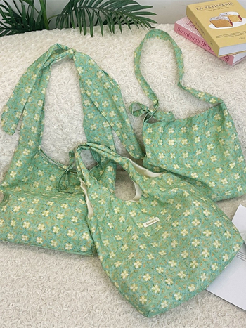 Poliesterska tote torba, street style, pravokutnog oblika, otvorenog vrha