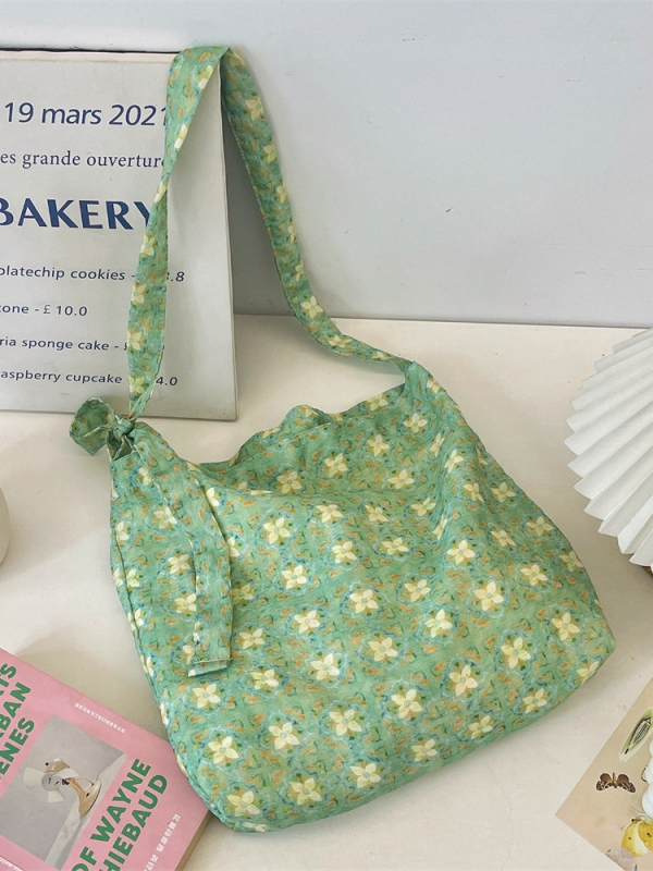 Poliesterska tote torba, street style, pravokutnog oblika, otvorenog vrha