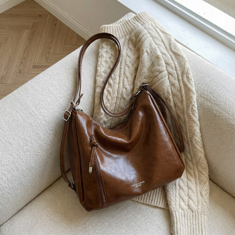 Τσάντα Tote με μεγάλη χωρητικότητα, ρετρό στυλ δρόμου, PU ύλικό, οριζόντιο τετράγωνο σχήμα, φερμουάρ (Στυλ δρόμου, PU, Πολυεστερική επένδυση, Οριζόντιο τετράγωνο σχήμα, Φερμουάρ)