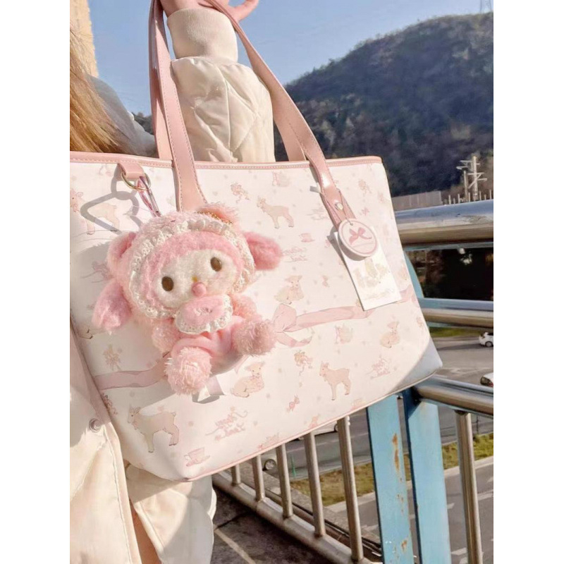 Tote táska mix-and-match esztétikával, corduroy anyag, belső bélés műbőrrel, Autumn Money márka, ideális szabadidős utazásokhoz