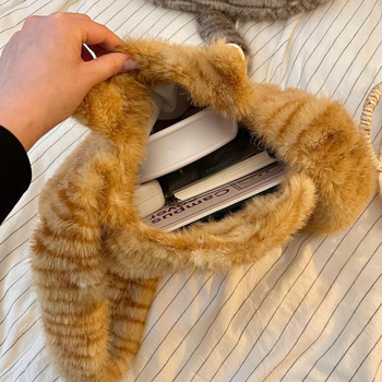 Плюшена котешка чанта през рамо с пухкав външен вид, голям капацитет, животински принт, подплата от полиестер, издание зима 2024