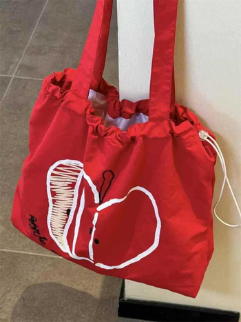 Torba tote sa šnúrom od najlona za slobodno vrijeme putovanja (vertikalni četverokutni oblik; vanjska džep; dvostruke naramenice; podstava od poliestera; mekana)