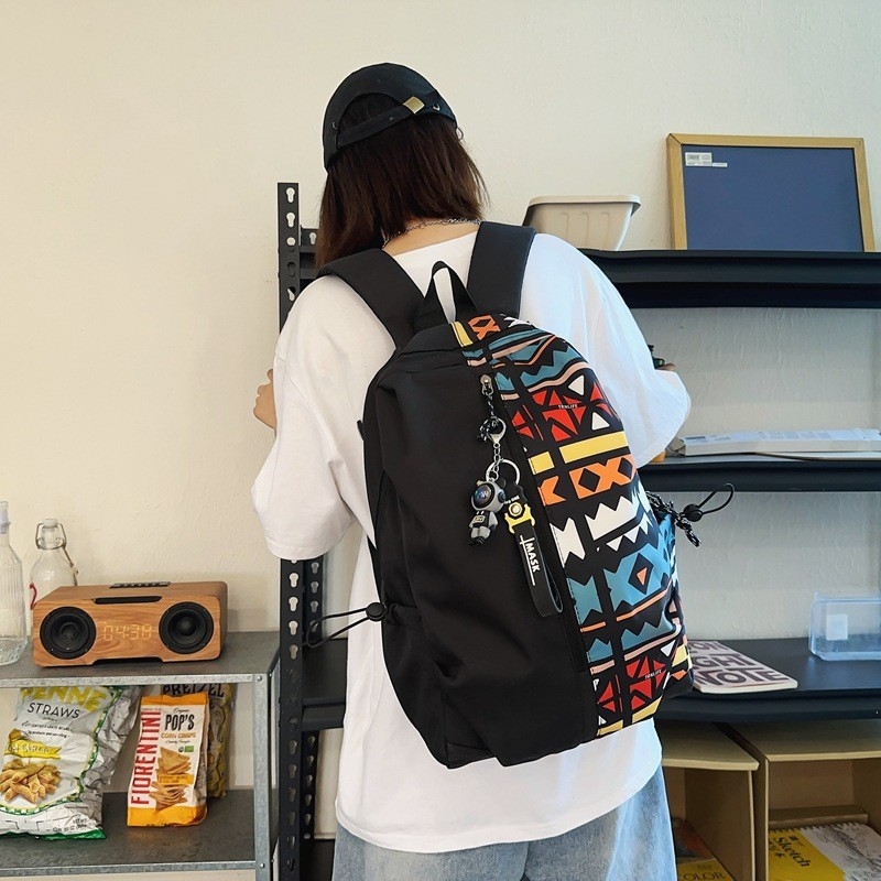 Graffiti ihletésű nylon hátizsák uniszexeknek, ultrakönnyű, utazáshoz, kapacitás kevesebb mint 20 L