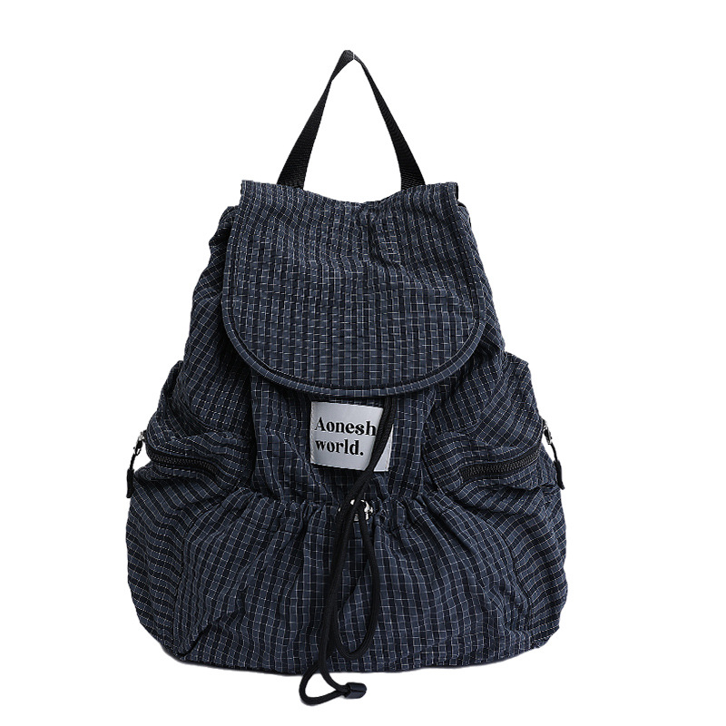 Nylonos drawstring hátizsák – városi egyszerűség stílusa, belső cipzáras zseb, poliészter bélés, 2025 nyár