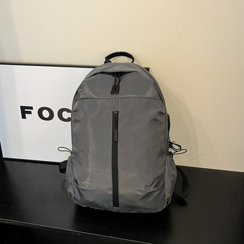Ruksak za prijenosno računalo s USB punjenjem, prozračni stražnji panel, Oxford platno, kapacitet manje od 20 L, kompatibilan s laptopima