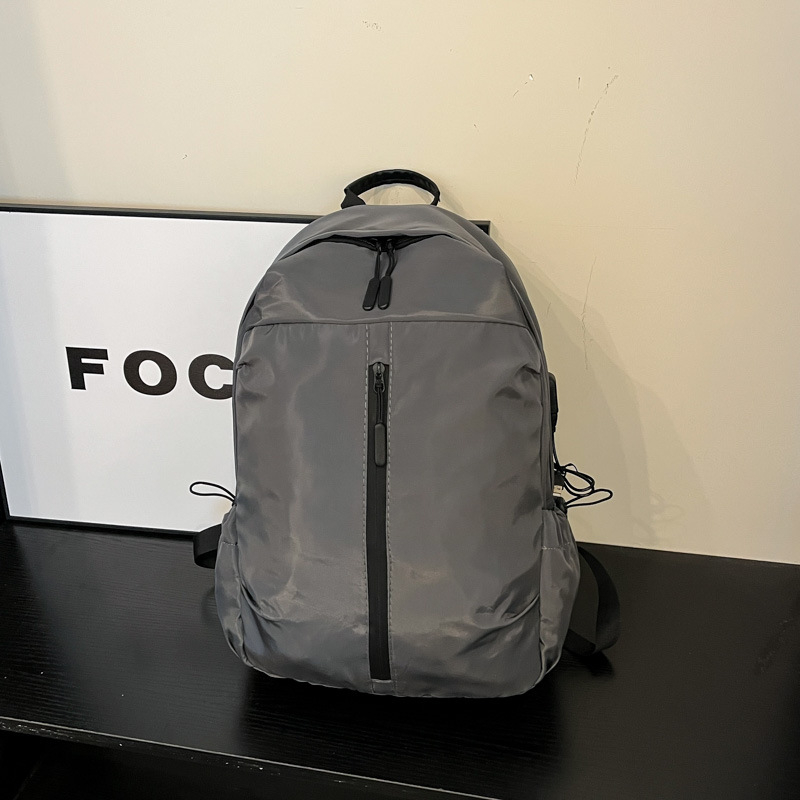 Ruksak za prijenosno računalo s USB punjenjem, prozračni stražnji panel, Oxford platno, kapacitet manje od 20 L, kompatibilan s laptopima