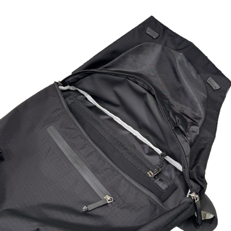 Geantă crossbody pentru bărbați, 10L, nailon, impermeabilă, ultra-ușoară, extensibilă, depozitare compactă