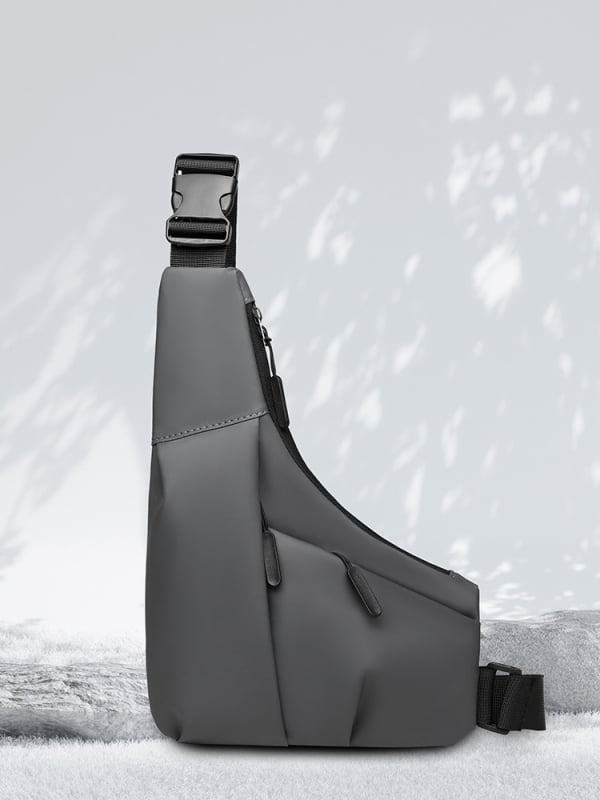 Muška crossbody torba s membranom, vodootporna, dizajn smanjenog opterećenja, jednobojni uzorak, poliester podstava, proljeće 2024, za slobodno vrijeme