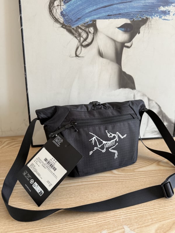 Ανδρική ναϊλον τσάντα χιαστί για αναψυχή και υπαίθριες εξορμήσεις, αδιάβροχη, εξαιρετικά ελαφριά, αντοχή στη φθορά, 10L χωρητικότητα