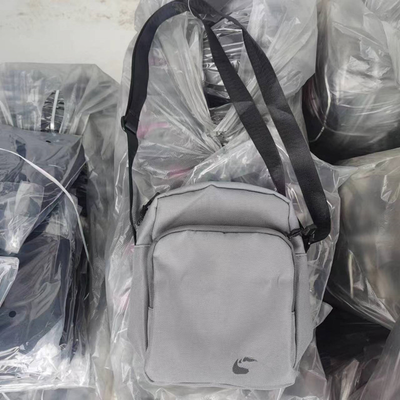 Férfi válltáska - utcai stílus, vászon anyag, poliészter bélés, betűs minta