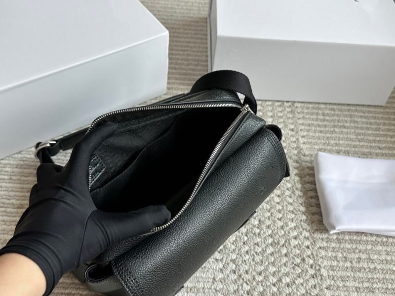 Muška kožna crossbody torba s preklopom (materijal: prirodna koža; stil: gradska jednostavnost; uzorak: slovo; antibakterijsko; podstava: poliester-pamučna)