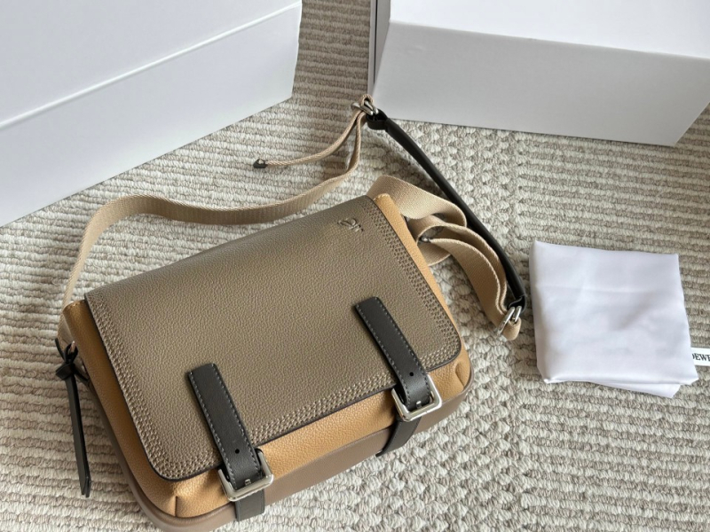 Muška kožna crossbody torba s preklopom (materijal: prirodna koža; stil: gradska jednostavnost; uzorak: slovo; antibakterijsko; podstava: poliester-pamučna)