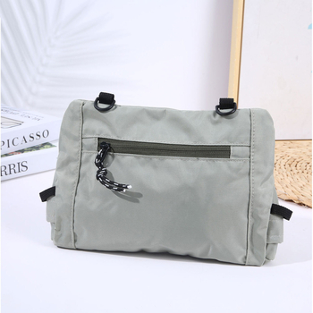 Muška vodootporna najlon crossbody torba za ramena, ulični stil, karirani uzorak, bez podstave, kompatibilna s 8-inčnim uređajem