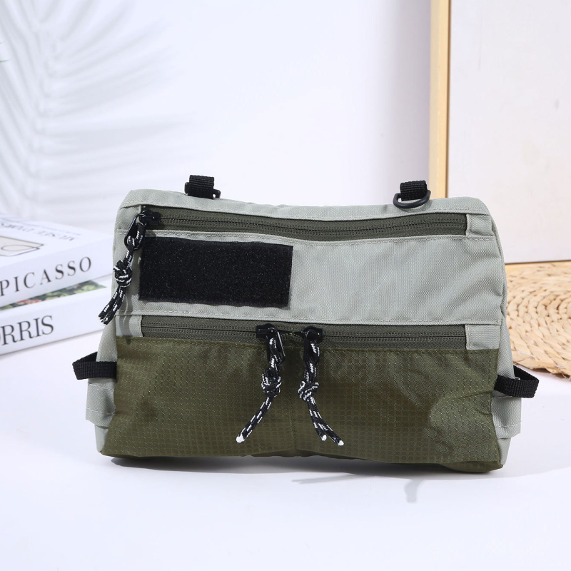 Muška vodootporna najlon crossbody torba za ramena, ulični stil, karirani uzorak, bez podstave, kompatibilna s 8-inčnim uređajem