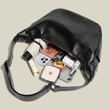 Geantă crossbody pentru bărbați - piele PU, formă ovală, închidere cu fermoar, buzunar intern cu fermoar, curea de umăr