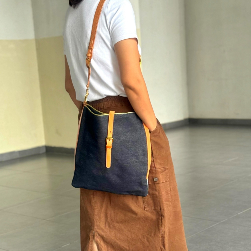 Unisex torba na rame od platna, gradski stil, tekstni uzorak, podstava od pamuka, japanski sustav, otporna na habanje