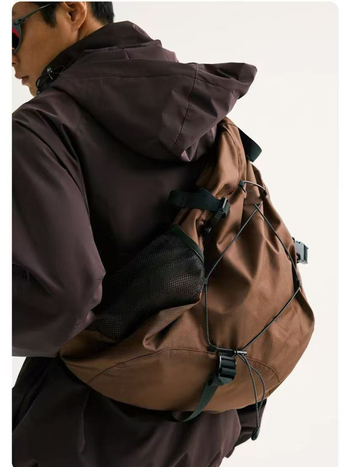 Muška crossbody torbica, najlon, otporna na habanje, jednobojna, proljeće 2025